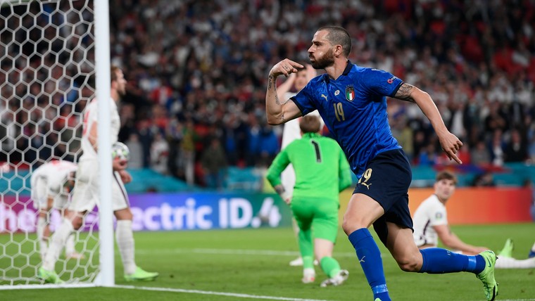 Bonucci zwaait zondag af: 'Hoop nog een titel te pakken'