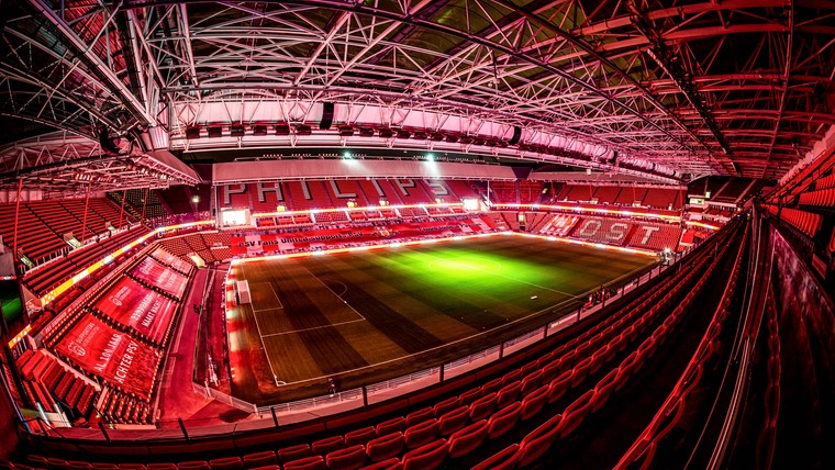 Philips Stadion wint VI Stadiontest