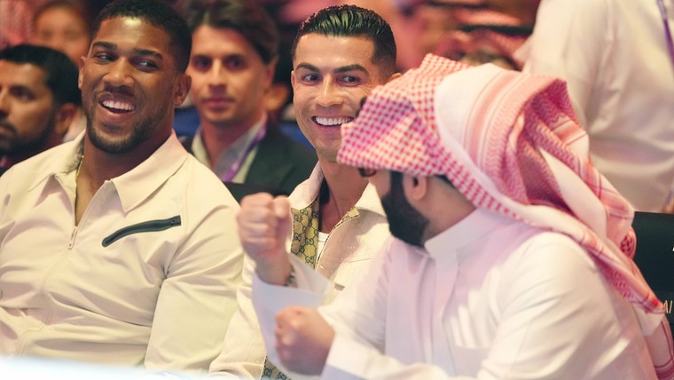 Trotse Ronaldo na breken record: 'Dit is één van mijn beste seizoenen ooit'