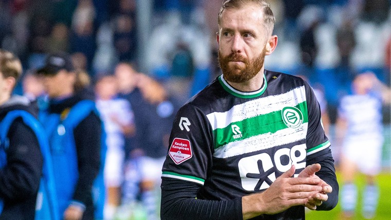 FC Groningen zoekt naar oplossing voor Van Veen en Oratmangoen