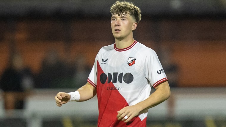 Clubs kloppen aan bij FC Utrecht-spits, deur blijft nog dicht