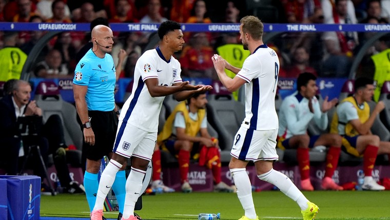 Southgate geeft verklaring voor wisselen Kane