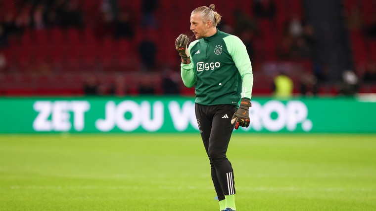 Pasveer motiveert besluit om nog een jaar bij Ajax te blijven