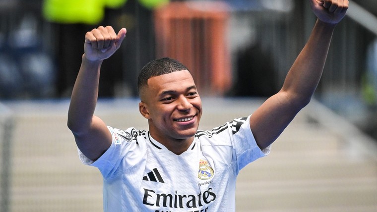 Mbappé koopt zich voor tachtig procent in bij club uit Ligue 2