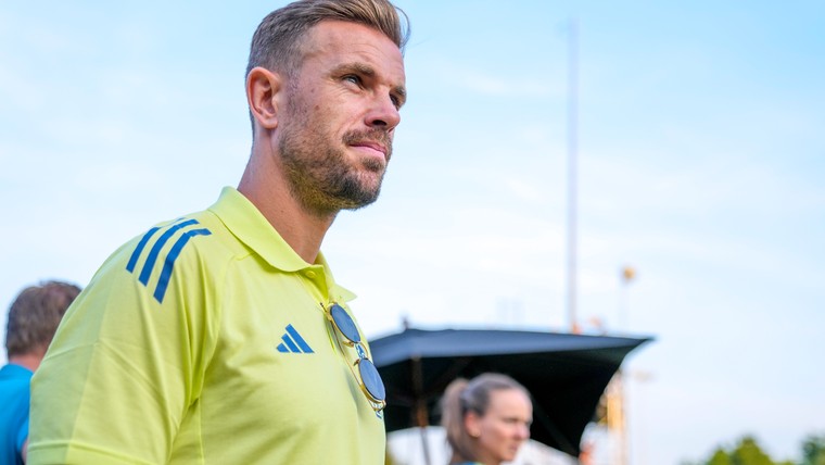 Henderson geniet weer bij Ajax: 'Niveau is fenomenaal gestegen'
