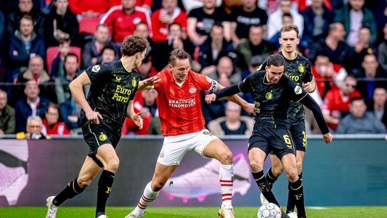 Luuk de Jong aast op records en eerherstel tegen Feyenoord