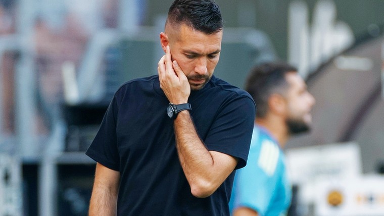 Van Hanegem: 'Ajax hoeft nog niet te wanhopen'