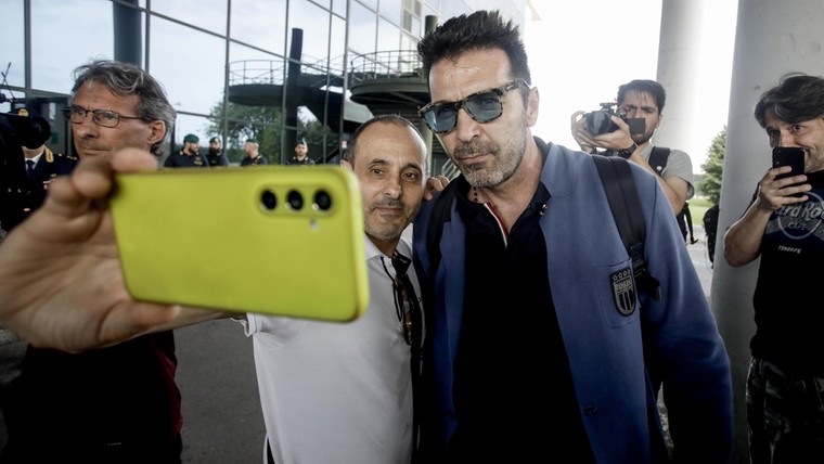 Buffon krijgt prachtige onderscheiding van de UEFA