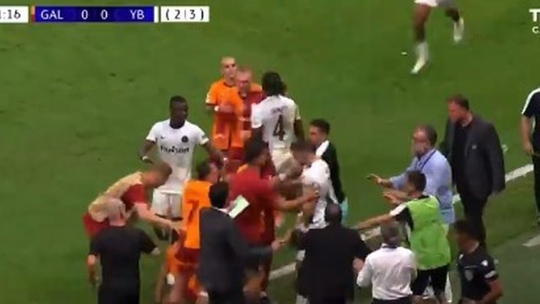 Chaos en drama voor Galatasaray, Lijnders brengt Salzburg naar CL