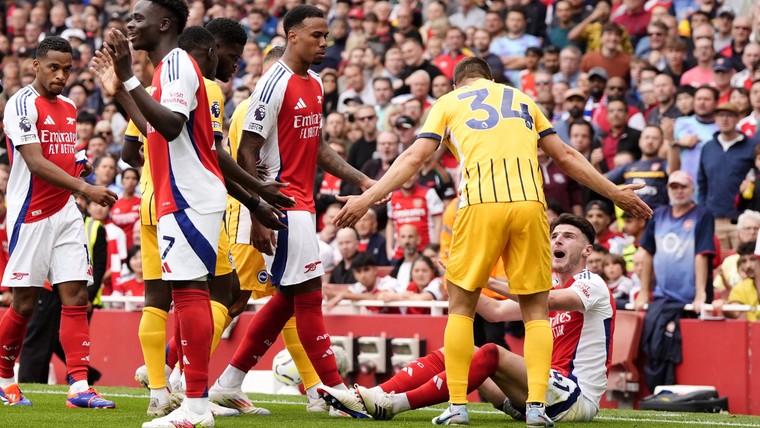 Brighton laat Arsenal struikelen na onhandige actie Rice, blessure voor Timber