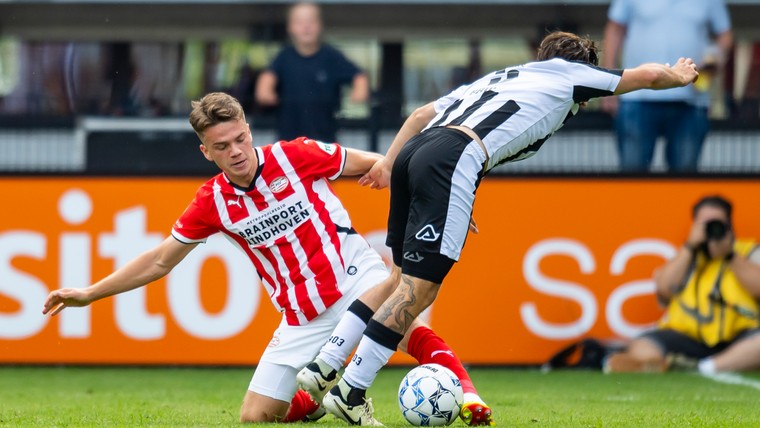 PSV met basisdebutant in de defensie tegen Go Ahead