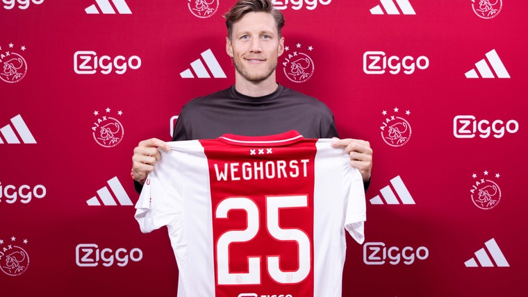 Ajax maakt kennis met de nieuwe status
