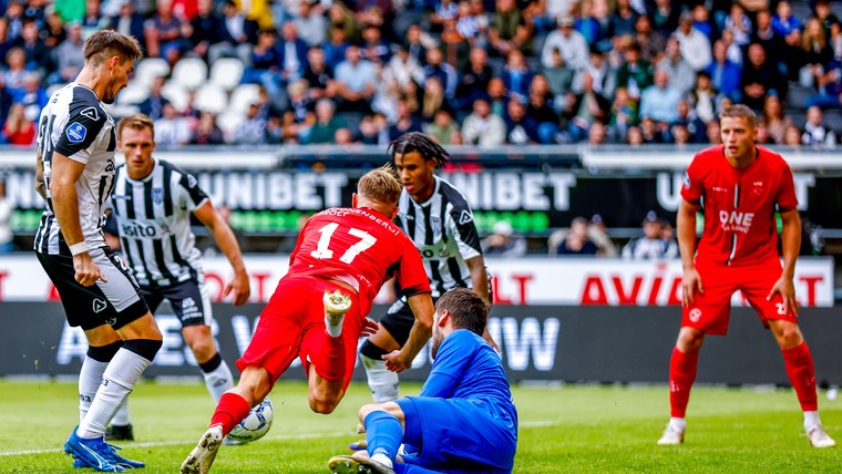 Almere City houdt met aanwinsten stand tegen tandeloos Heracles