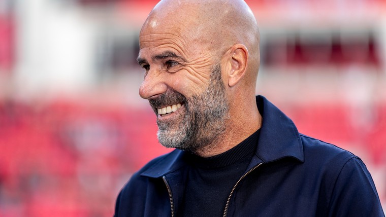 De Jong en Bakayoko op de bank, maar Bosz ontkent bezig te zijn met Sporting