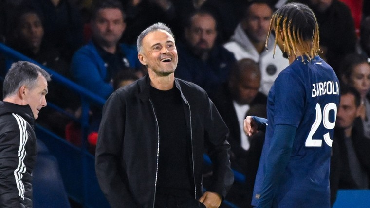 Luis Enrique leest Franse pers de les: 'De ene dag is hij God, de andere de duivel'