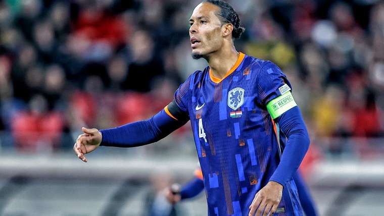 Van Dijk komt terug op 'rustige en respectvolle' aanvaring met arbiter