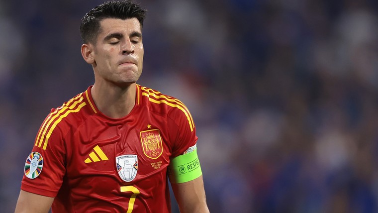 Spanje wint ondanks flater Morata nu wel van Servië 