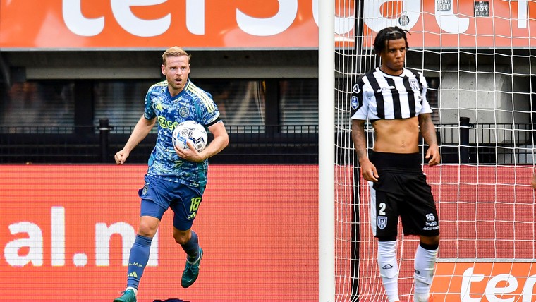 Klaassen achterhaalt vriend Daley Blind: 'Zei al dat ik hem kwam halen'