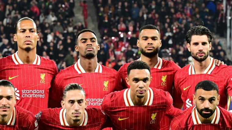 Szoboszlai viert mijlpaal bij ontmoeting met drietal ploeggenoten Liverpool