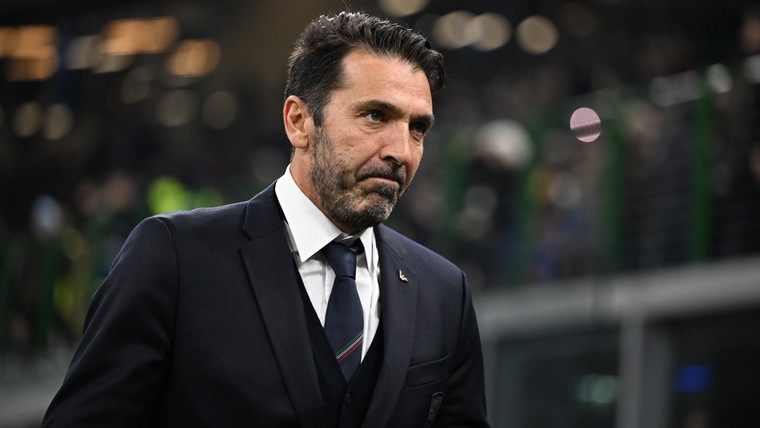 Buffon noemt beste ploeggenoot: 'Hij had de Ballon d'Or vijf keer moeten winnen'