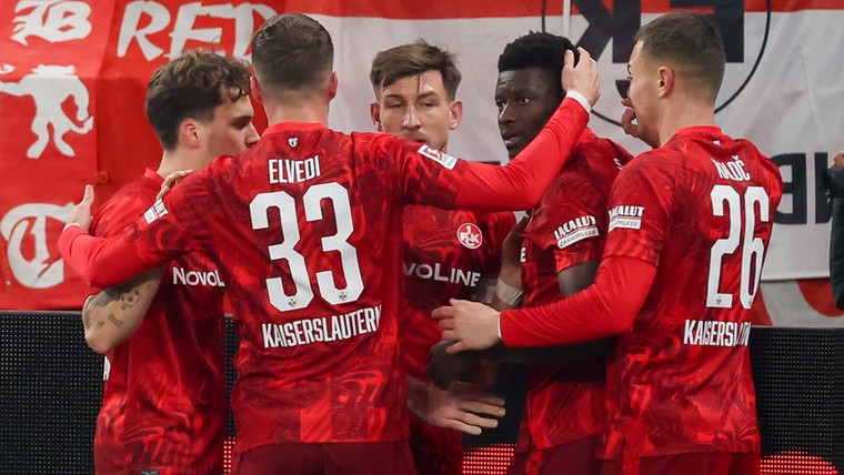 Ex-Spartaan Ache leidt nieuwe tegenvaller voor Van Wonderens Schalke in