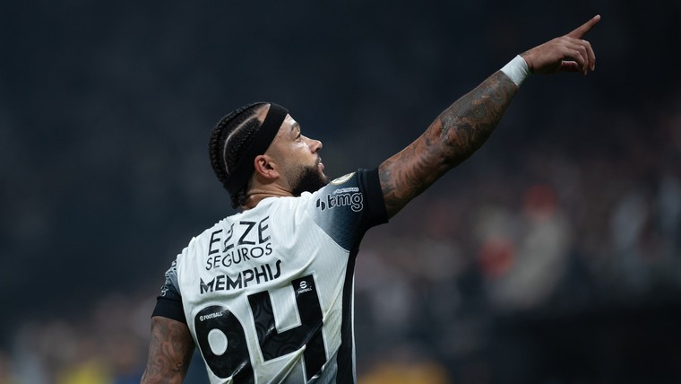 Memphis sluit seizoen Corinthians in stijl af met spectaculaire omhaal