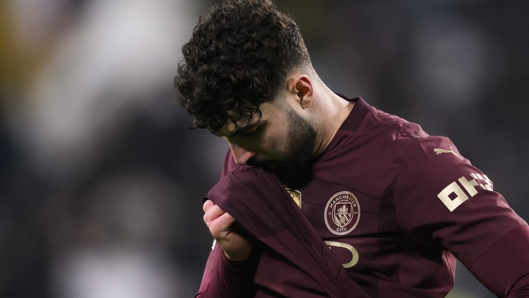 'City verkeert in een gigantische crisis en Guardiola heeft het antwoord niet'