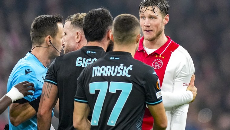'Lazio-show' in Amsterdam: 'En dat zelfs zonder fans'