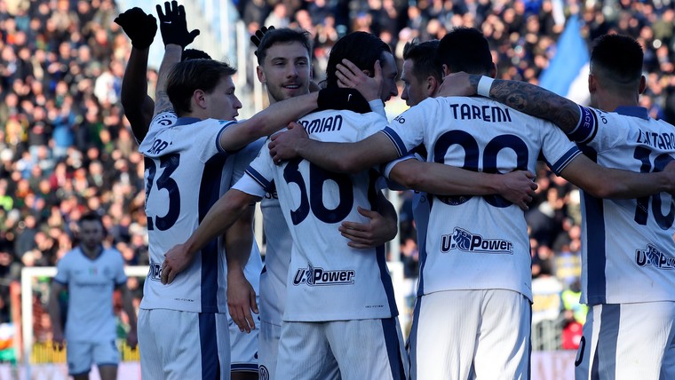 Dumfries en De Vrij boeken nipte zege dankzij onverwachte matchwinner