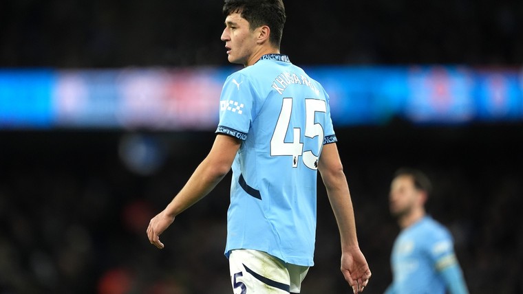 Miljoenenaankoop City kent dramatisch debuut in topper tegen Chelsea