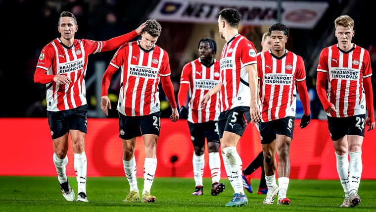 PSV herpakt zich met vechtvoetbal