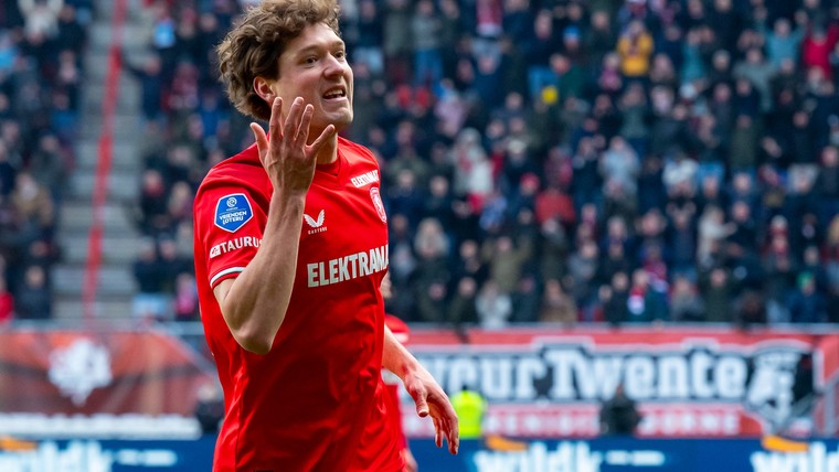 Lammers doet denken aan Bergkamp: 'Ik heb veel dvd's van hem bekeken'