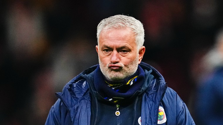 Beroep succesvol: schorsing en boete Mourinho gehalveerd