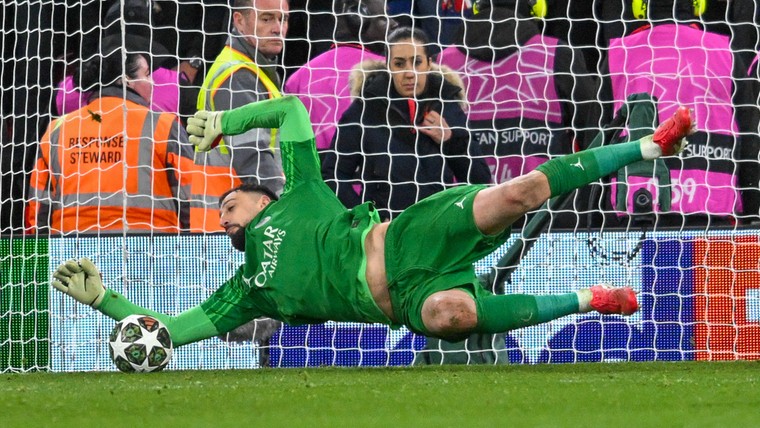 Donnarumma breekt record en bezocht kleedkamer vóór heldendaad op Anfield