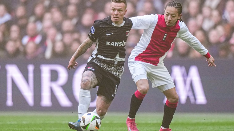 Clasie woedend op Higler: 'Ongelooflijk, echt bizar, dit scheelt punten'