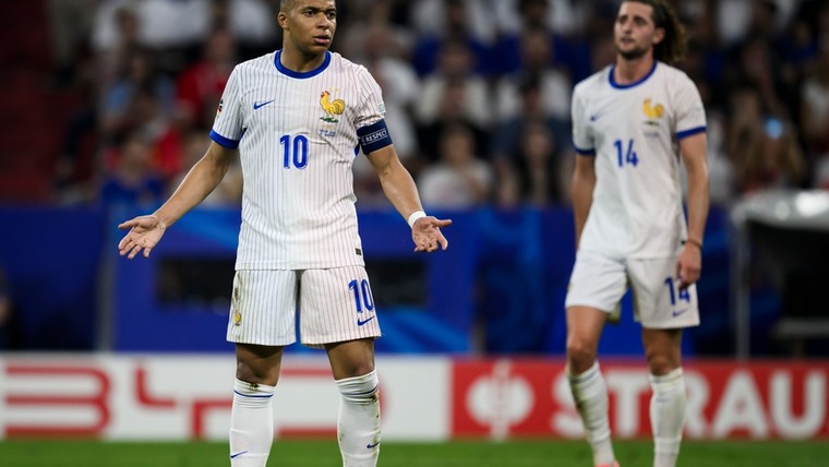 Mbappé steunt aangepakte Rabiot: 'We zijn het een beetje zat'