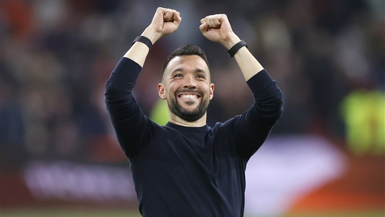 Pak Schaal Podcast Extra: wat is de ideale rechterflank van Ajax tegen PSV?