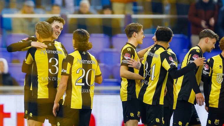 Vitesse verstuurt brieven: wisselend nieuws voor Cornelisse, De Regt en Huisman