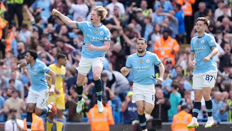 Vertrekkende De Bruyne inspireert City tot comeback tegen Palace