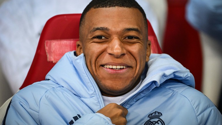 Onvrede in Barcelona over schorsing Mbappé: 'Echt beschamend'