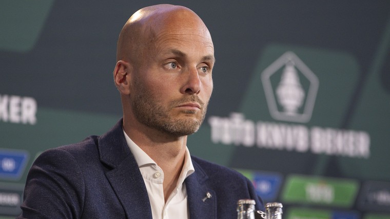 Simonis eerlijk: 'Wij zitten ook niet in onze beste fase'