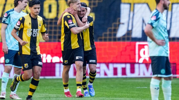 Al uitgespeeld Vitesse leeft zich voor eigen publiek uit op Roda JC