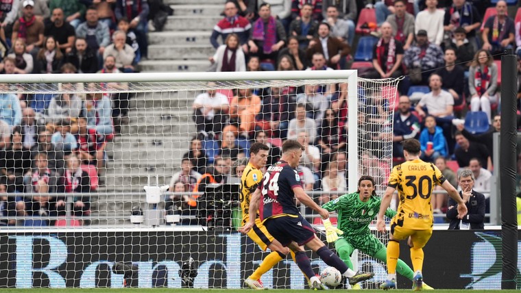 Bologna wint van Inter dankzij geweldig slotakkoord