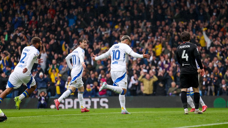 Leeds dankzij ontketende Piroe zo goed als zeker van Premier League