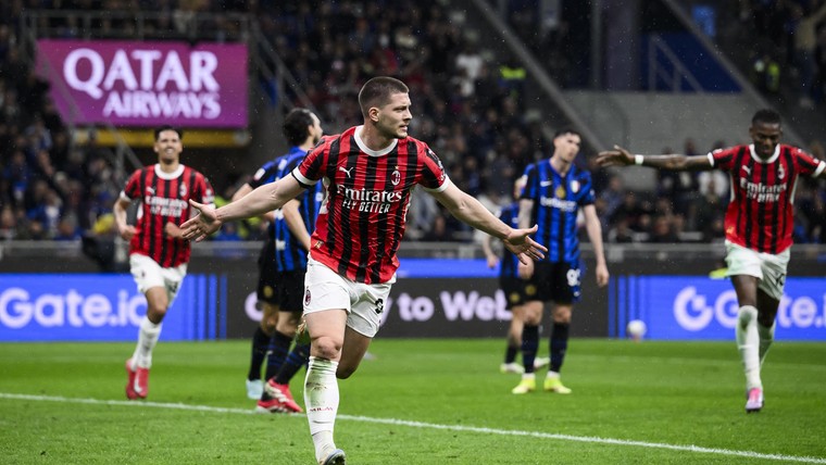 Reijnders helpt AC Milan ten koste van De Vrij en Inter naar bekerfinale