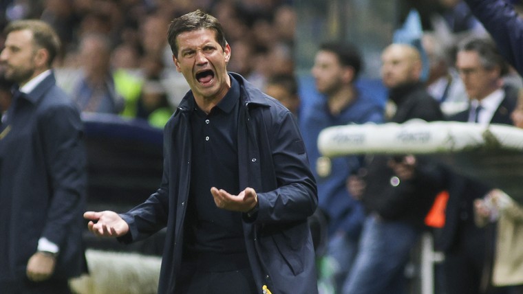 Oud-Ajacied Chivu maakt Parma in twee maanden bijna onverslaanbaar