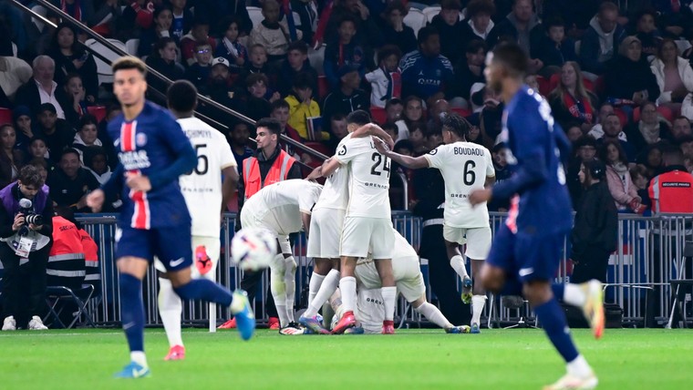 PSG ziet kans op magische prestatie in rook opgaan 