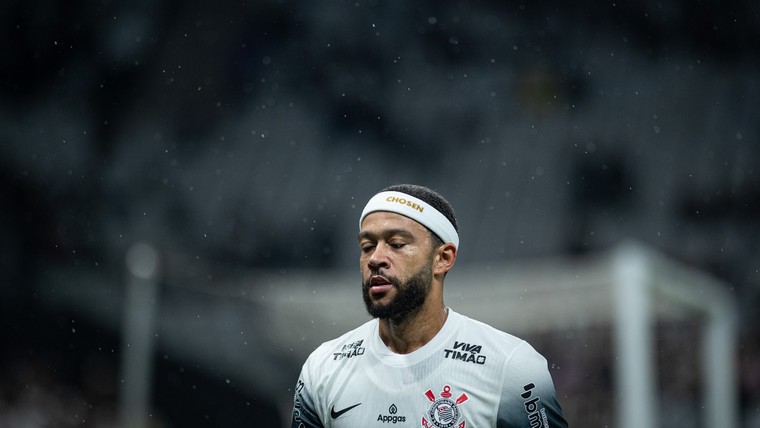 Rampavond Memphis met Cortinthians: oorwassing en blessure