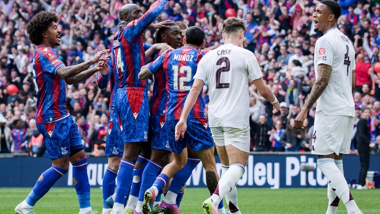Uitblinkers van finalist Palace bejubeld door Engelse grootheden
