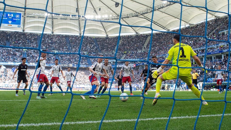 HSV gooit promotiekansen te grabbel, Ache laat Van Wonderen balen